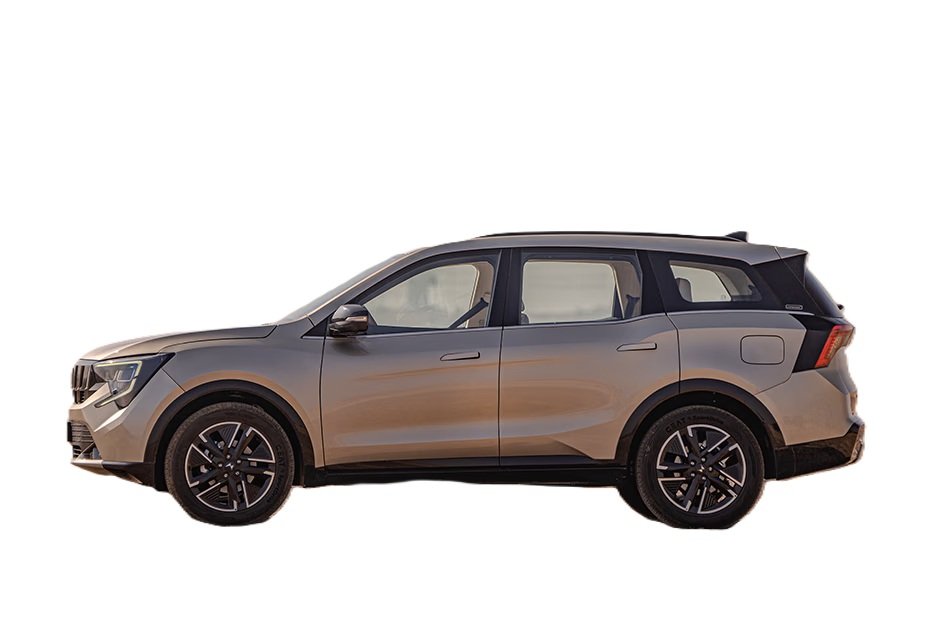 Mahindra XUV 7XO